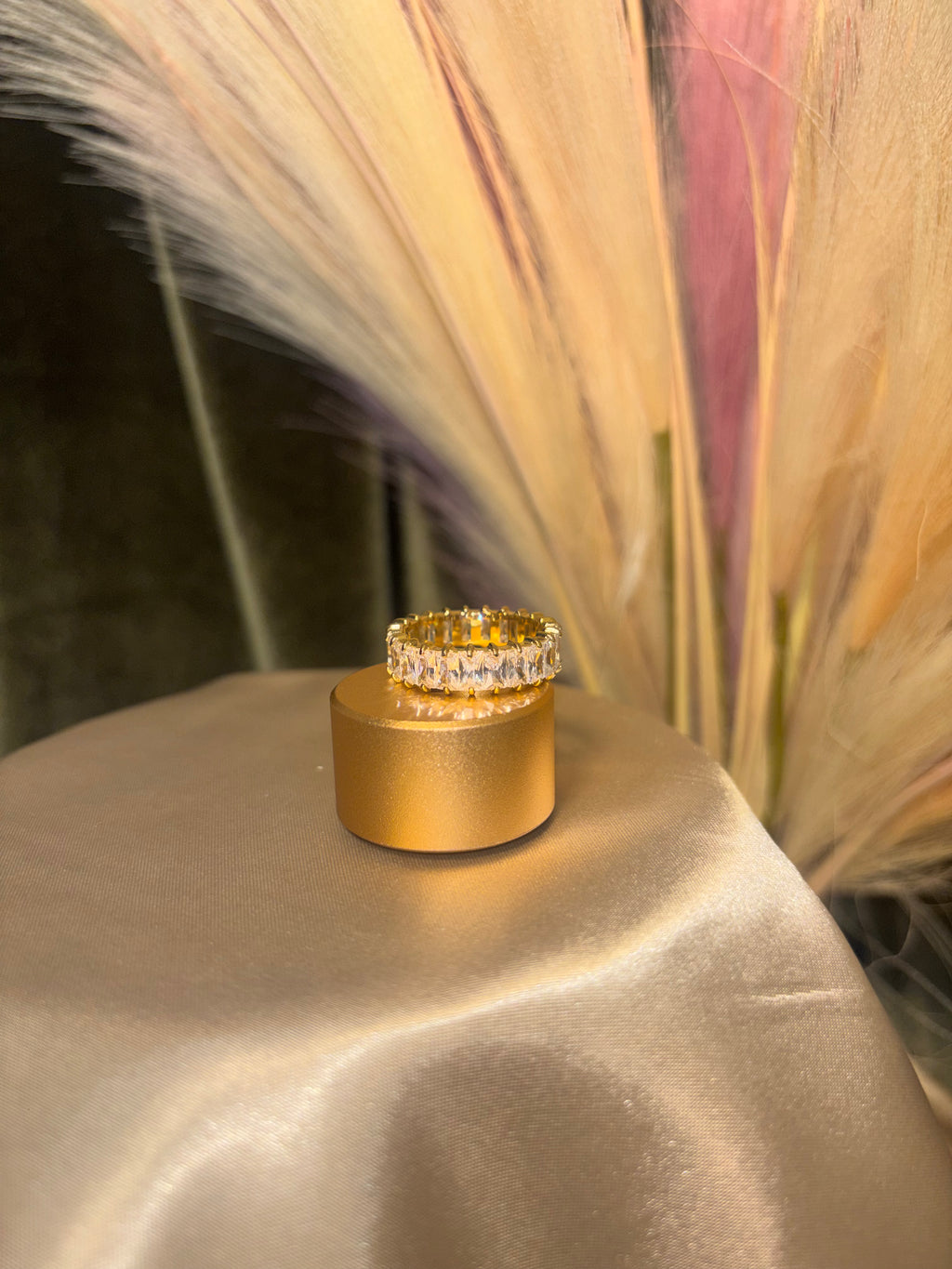 Encircled in Diamonds