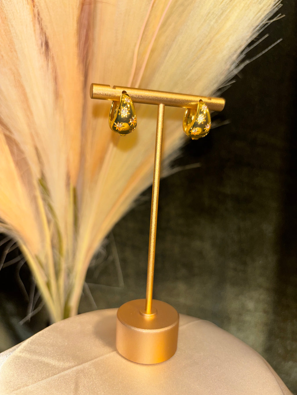 Starr Studded Huggies